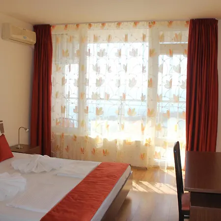 Aurelia Complex 3* Ravda